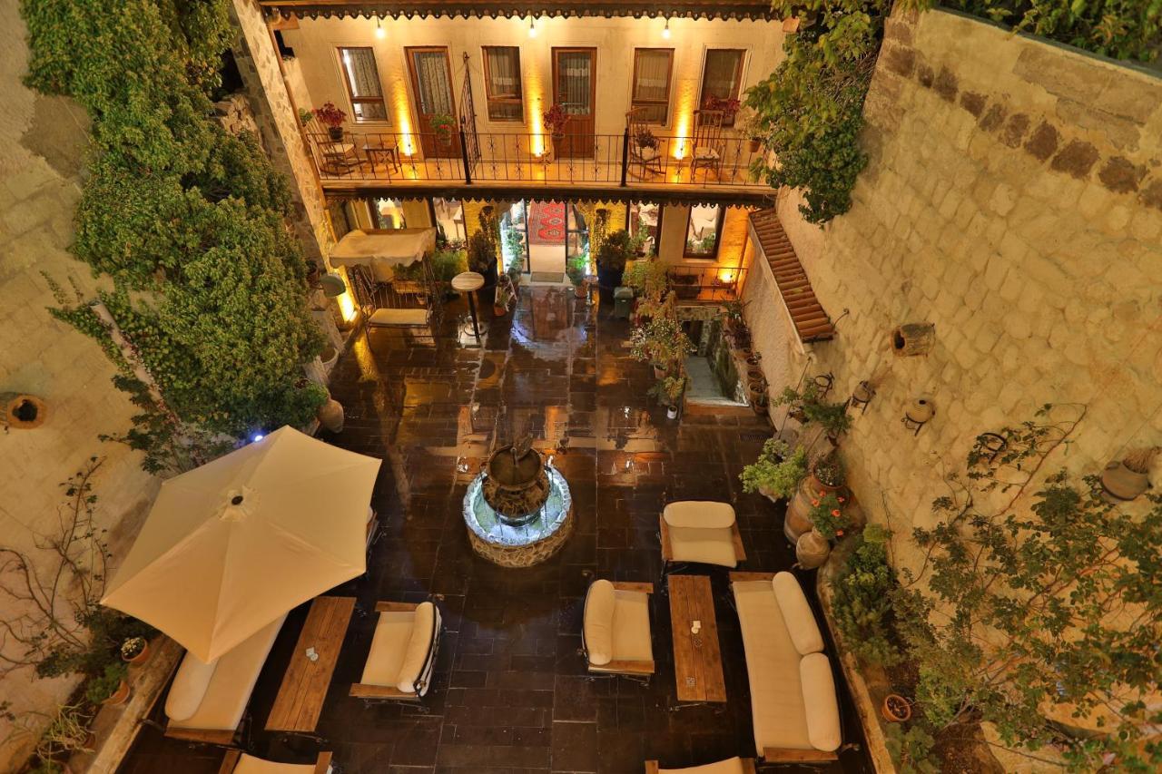 Aja Cappadocia Cave Hotel Ürgüp Bagian luar foto