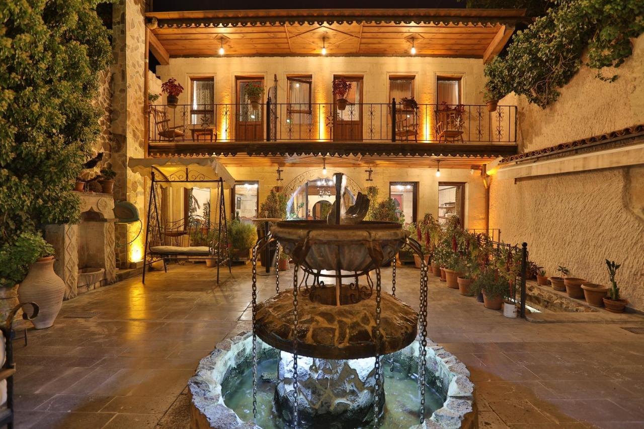 Aja Cappadocia Cave Hotel Ürgüp Bagian luar foto