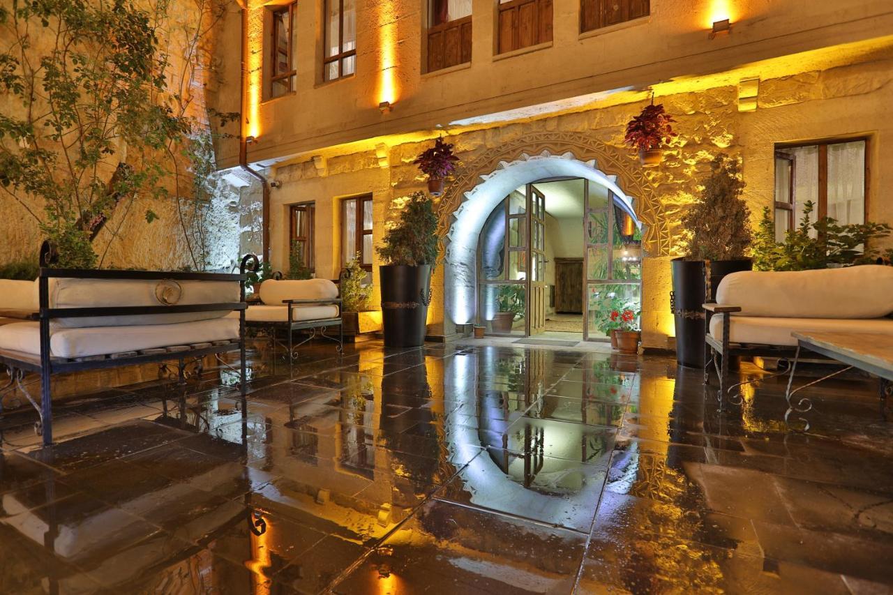 Aja Cappadocia Cave Hotel Ürgüp Bagian luar foto