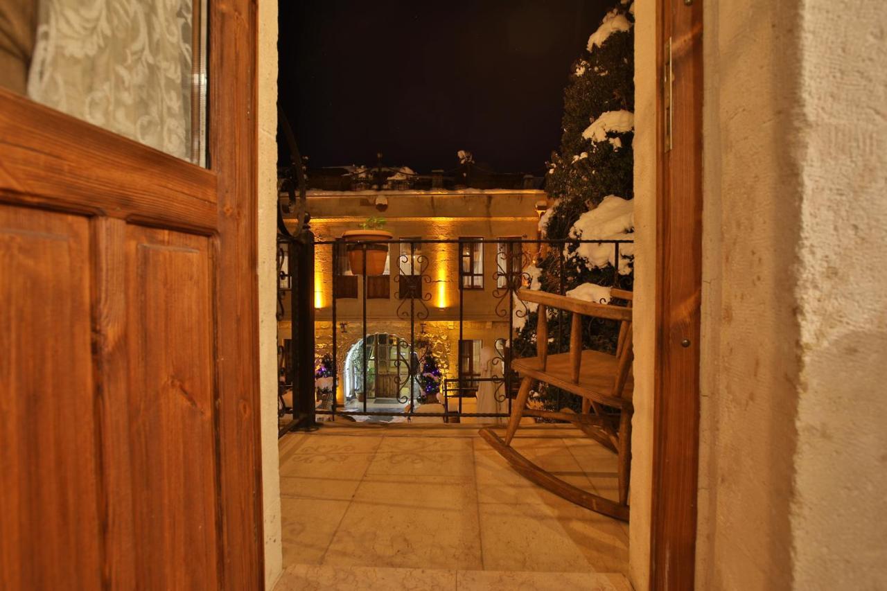Aja Cappadocia Cave Hotel Ürgüp Bagian luar foto
